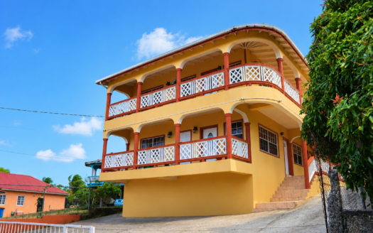 Cedar Heights Apartment Building – Multi-Unit Investment Opportunity