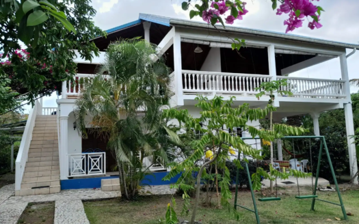 Residential Apartment Building for Sale in Balembouche